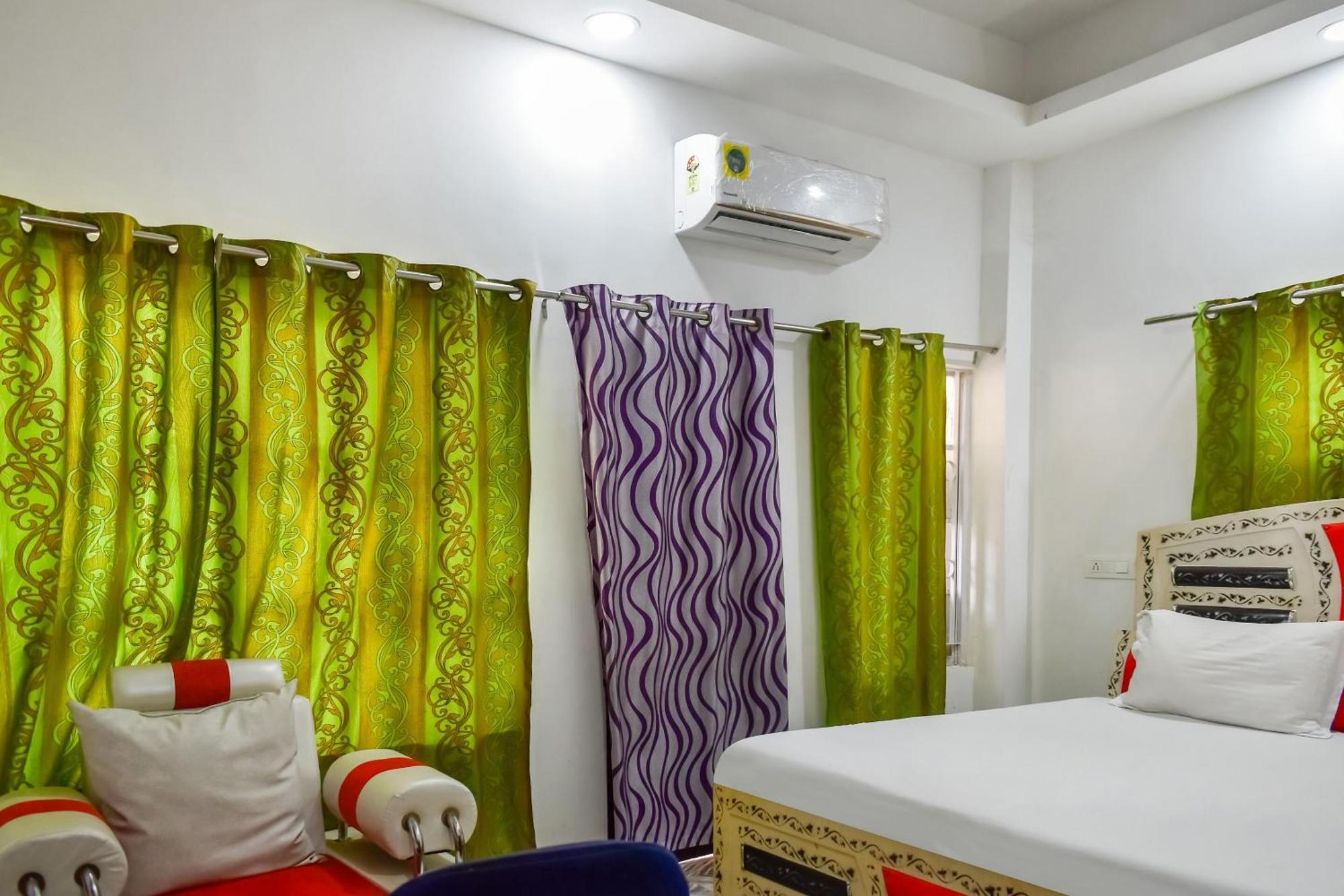 Super Hotel O Pradhan Nagar Siliguri Eksteriør billede